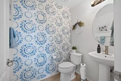 7803 S 22nd Lane, Phoenix, AZ 85041 - Photo 13