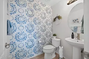 7803 S 22nd Ln, Phoenix, AZ 85041 - Photo 13