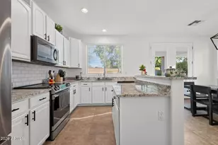 7803 S 22nd Ln, Phoenix, AZ 85041 - Photo 27
