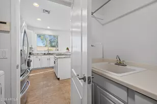 7803 S 22nd Ln, Phoenix, AZ 85041 - Photo 29