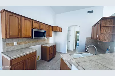 5518 S Praise Avenue, Fort Mohave, AZ 86426 - Photo 7