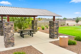 17226 W Sutherland Wy, Surprise, AZ 85387 - Photo 11