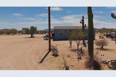 52097 W Dune Shadow Road, Maricopa, AZ 85139 - Photo 3
