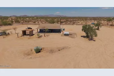 52097 W Dune Shadow Road, Maricopa, AZ 85139 - Photo 23