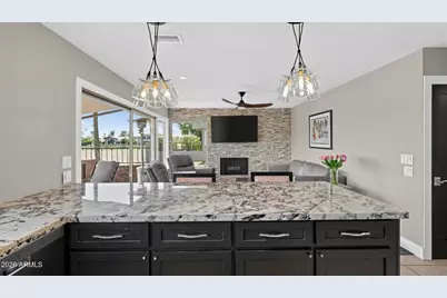 8187 E Del Cuarzo Drive, Scottsdale, AZ 85258 - Photo 11