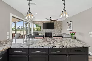 8187 E Del Cuarzo Dr, Scottsdale, AZ 85258 - Photo 11