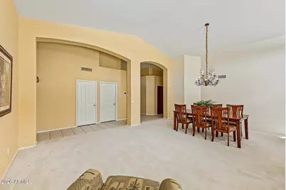 434 W Mendoza Circle, Mesa, AZ 85210 - Photo 7