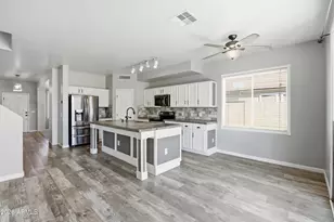4509 S Joshua Tree Ln, Gilbert, AZ 85297 - Photo 13