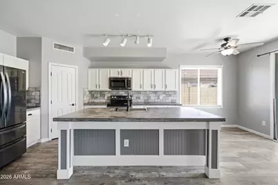 4509 S Joshua Tree Lane, Gilbert, AZ 85297 - Photo 11