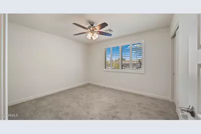 2255 E Piestewa Peak Drive, Phoenix, AZ 85016 - Photo 15