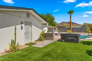 2255 E Piestewa Peak Dr, Phoenix, AZ 85016 - Photo 29