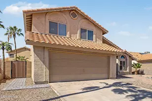 4224 E Amberwood Dr, Phoenix, AZ 85048 - Photo 3