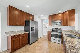 4224 E Amberwood Dr, Phoenix, AZ 85048 - Photo 15