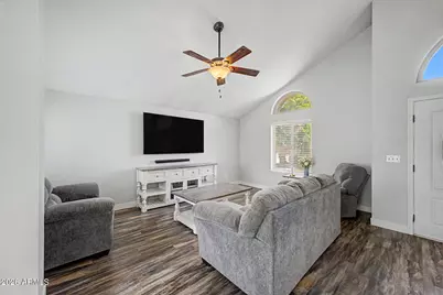 4224 E Amberwood Drive, Phoenix, AZ 85048 - Photo 5