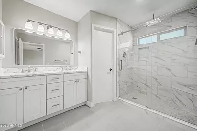 4224 E Amberwood Drive, Phoenix, AZ 85048 - Photo 19
