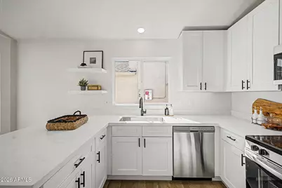 8870 W Morningside Drive, Peoria, AZ 85382 - Photo 11