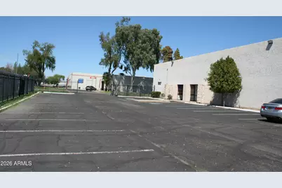 2915 N 35th Avenue, Phoenix, AZ 85017 - Photo 5