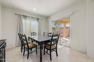 10755 W Desert Elm Ln, Peoria, AZ 85383 - Photo 7