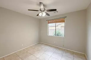 203 W Cedar Dr, Chandler, AZ 85248 - Photo 15