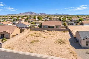 11678 W Loma Vista Dr, Arizona City, AZ 85123 - Photo 1