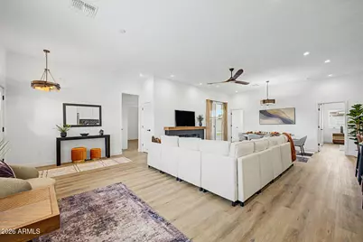 1826 E Whitton Avenue, Phoenix, AZ 85016 - Photo 9