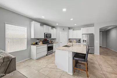 17433 W Oberlin Way, Surprise, AZ 85387 - Photo 11