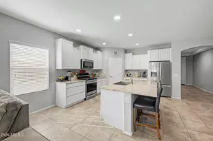 17433 W Oberlin Way, Surprise, AZ 85387 - Photo 11