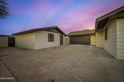 2808 E Lupine Avenue, Phoenix, AZ 85028 - Photo 7