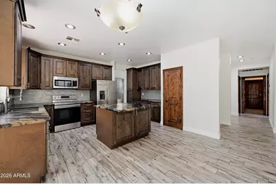 563 E Krista Way, Tempe, AZ 85284 - Photo 9
