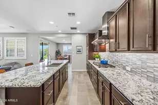13335 W Milton Dr, Peoria, AZ 85383 - Photo 9