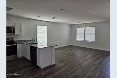 14735 S Amado Boulevard, Arizona City, AZ 85123 - Photo 5