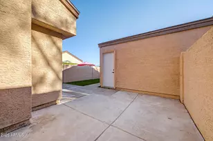 3302 E Aire Libre Ave, Phoenix, AZ 85032 - Photo 19