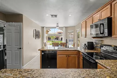 16220 N 62nd Lane, Glendale, AZ 85306 - Photo 7