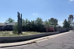 8911 W Monterosa St, Phoenix, AZ 85037 - Photo 3
