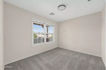 2321 E Chanute Pass, Phoenix, AZ 85040 - Photo 19
