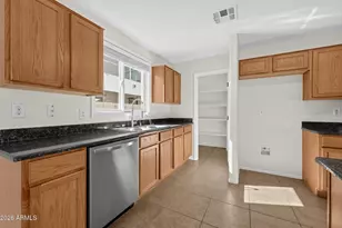 2321 E Chanute Pass, Phoenix, AZ 85040 - Photo 11