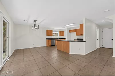 2321 E Chanute Pass, Phoenix, AZ 85040 - Photo 9