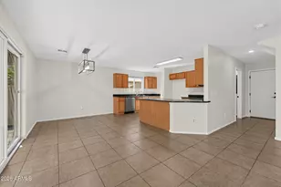 2321 E Chanute Pass, Phoenix, AZ 85040 - Photo 9