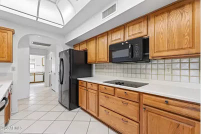 13923 W Jaguar Drive, Sun City West, AZ 85375 - Photo 27
