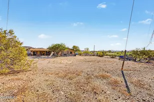 2402 W Roughrider Rd, New River, AZ 85087 - Photo 37