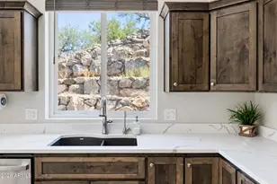 375 Kindra Heights Rd, Cottonwood, AZ 86326 - Photo 13