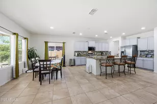 1105 W Spur Dr, Phoenix, AZ 85085 - Photo 15