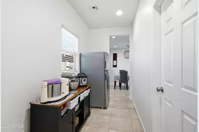1105 W Spur Drive, Phoenix, AZ 85085 - Photo 23