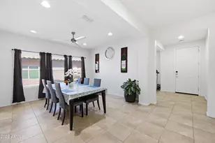 1105 W Spur Dr, Phoenix, AZ 85085 - Photo 25