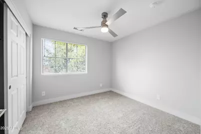 1948 W Davis Road, Phoenix, AZ 85023 - Photo 37