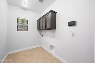1948 W Davis Rd, Phoenix, AZ 85023 - Photo 43