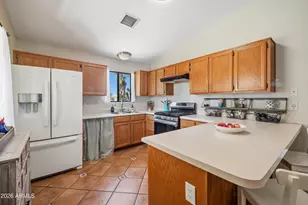 4860 E Franklin Pl, Hereford, AZ 85615 - Photo 11