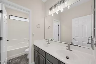 22180 W Ashleigh Marie Dr, Buckeye, AZ 85326 - Photo 19