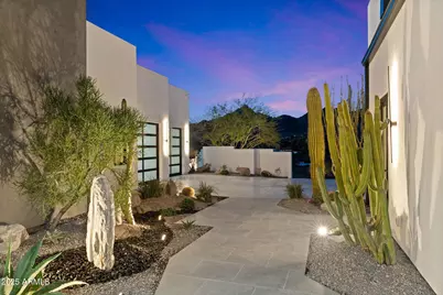 3135 E Palo Verde Drive, Phoenix, AZ 85016 - Photo 7
