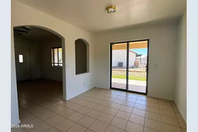 9828 W Lapaz Lane, Arizona City, AZ 85123 - Photo 5